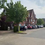 شقة Wattkieker
